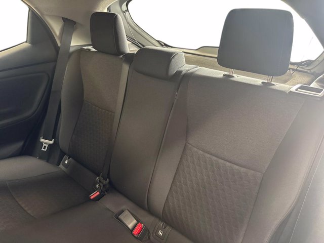 TOYOTA Yaris 1.0 5 porte Active