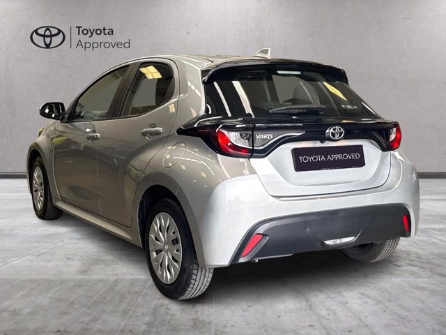 TOYOTA Yaris 1.0 5 porte Active