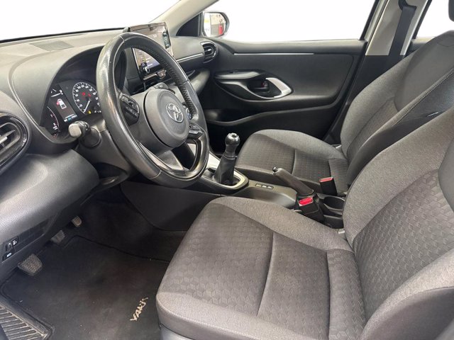 TOYOTA Yaris 1.0 5 porte Active