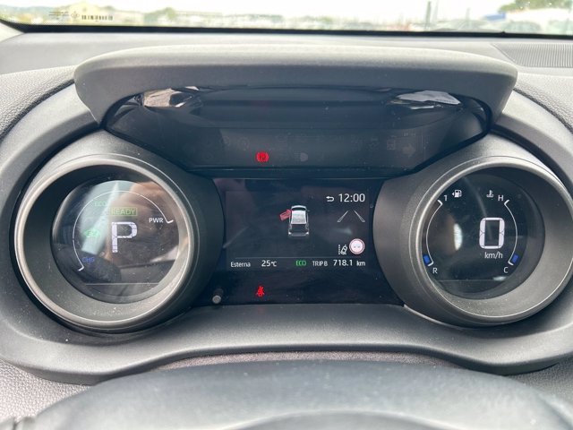 TOYOTA Yaris 1.5 Hybrid 5 porte Trend