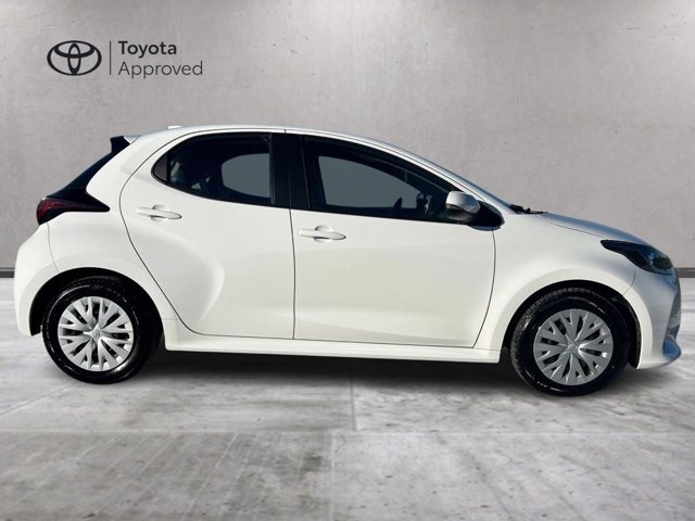 TOYOTA Yaris 1.5 Hybrid 5 porte Active