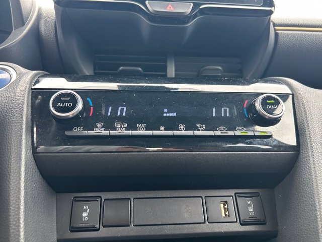 TOYOTA Yaris cross 1.5h lounge fwd 116cv e-cvt