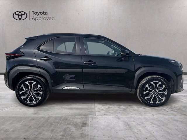 TOYOTA Yaris Cross 1.5 Hybrid 5p. E-CVT AWD-i Trend