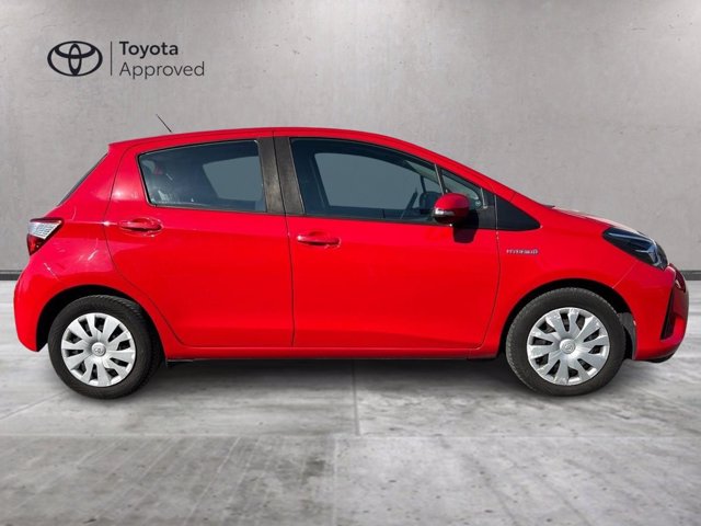 TOYOTA Yaris 1.5 Hybrid 5 porte Active