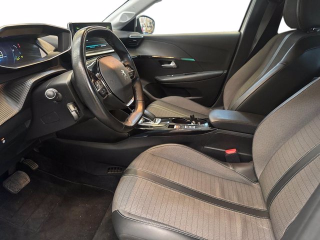 PEUGEOT E-208 allure 100kw my20