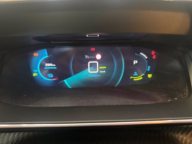 PEUGEOT E-208 allure 100kw my20