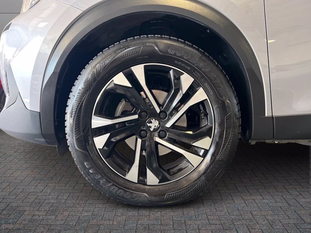 PEUGEOT 2008 1.2 puretech allure s&s 100cv