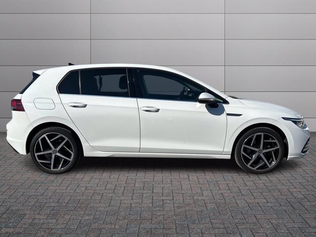 VOLKSWAGEN Golf 1.5 tgi style 130cv dsg
