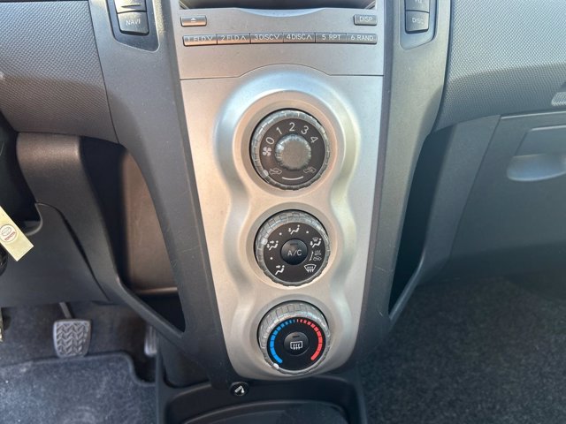 TOYOTA Yaris 5p 1.0 sol
