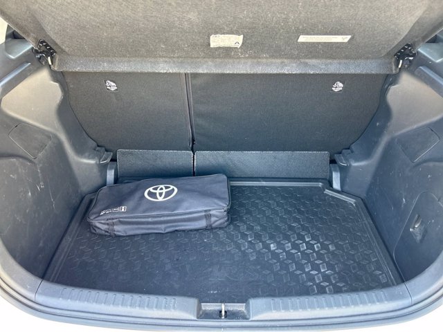 TOYOTA Yaris 1.5 Hybrid 5 porte Trend