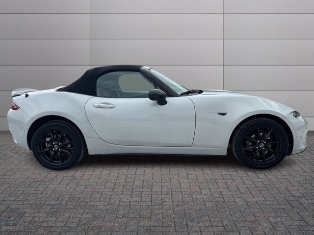 MAZDA Mx-5 1.5 exceed