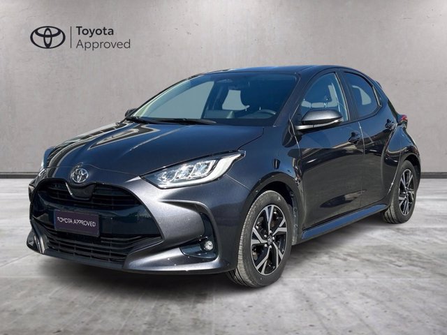 TOYOTA Yaris 1.5h trend
