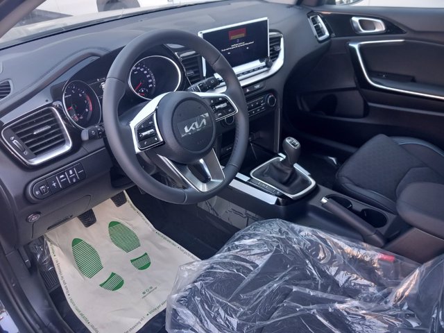 KIA SPORTAGE PE 1.6 DS MH DCT STYLE