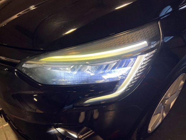 RENAULT Clio Hybrid E-Tech 140 CV 5 porte Intens