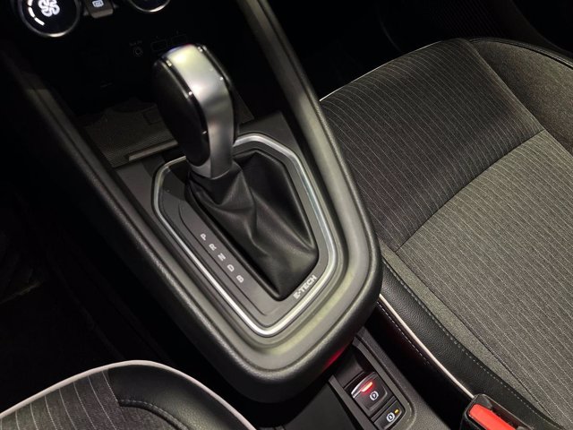 RENAULT Clio Hybrid E-Tech 140 CV 5 porte Intens