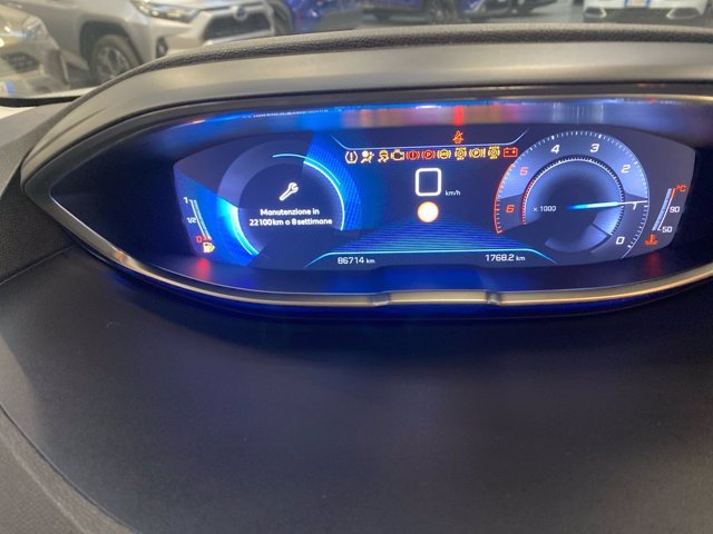 PEUGEOT 3008 BlueHDi 130 S&S Allure