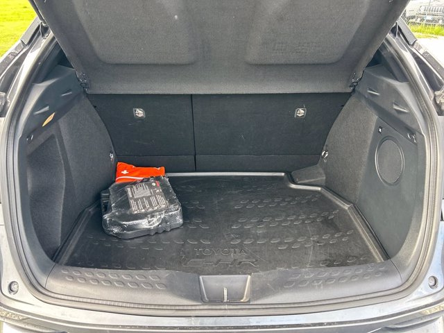 TOYOTA C-hr 1.8h lounge 2wd e-cvt