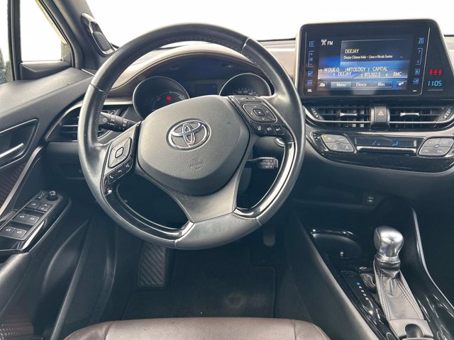 TOYOTA C-hr 1.8h lounge 2wd e-cvt