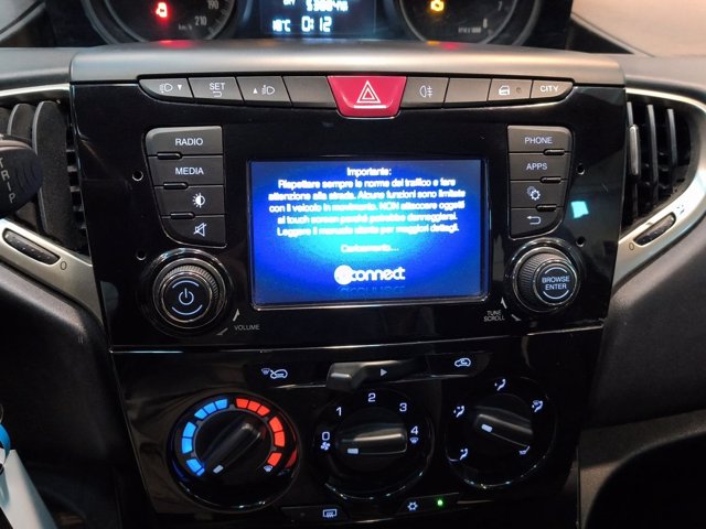 LANCIA Ypsilon 1.2 69 CV 5 porte Opening Edition