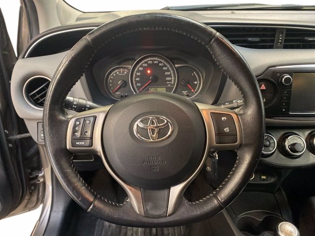 TOYOTA Yaris 1.0 5 porte Active