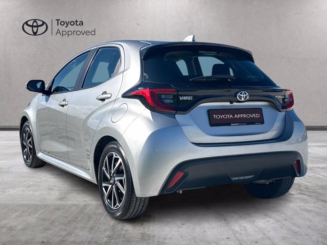 TOYOTA Yaris 1.5 Hybrid 5 porte Trend