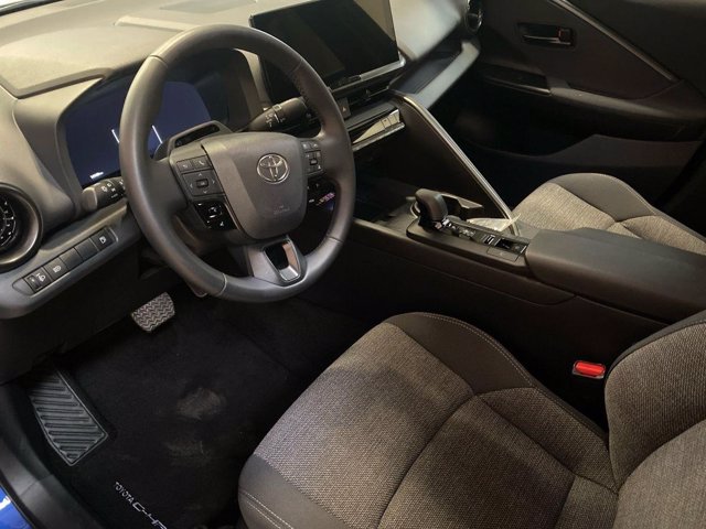 TOYOTA C-hr 1.8 hev trend fwd e-cvt