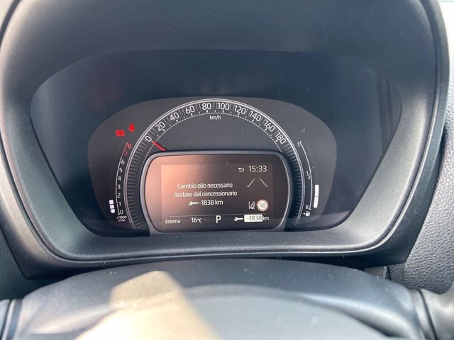 TOYOTA Aygo x 1.0 lounge 72cv s-cvt
