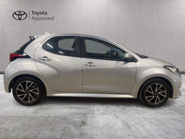 TOYOTA Yaris 1.5 Hybrid 5 porte Trend