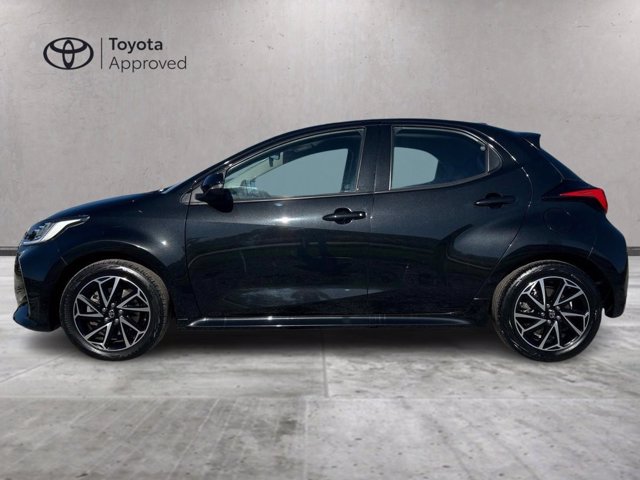 TOYOTA Yaris 1.5h trend