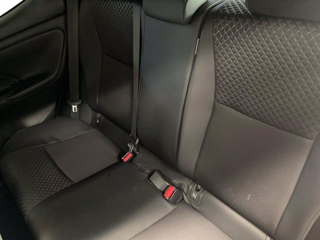 TOYOTA Yaris 1.5h style