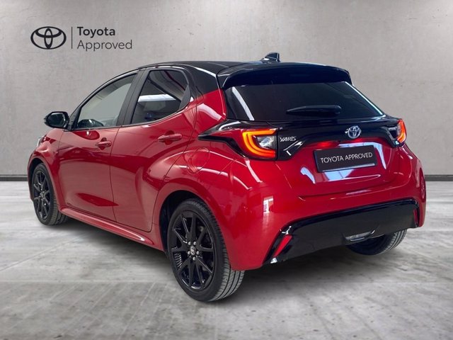 TOYOTA Yaris 1.5h style