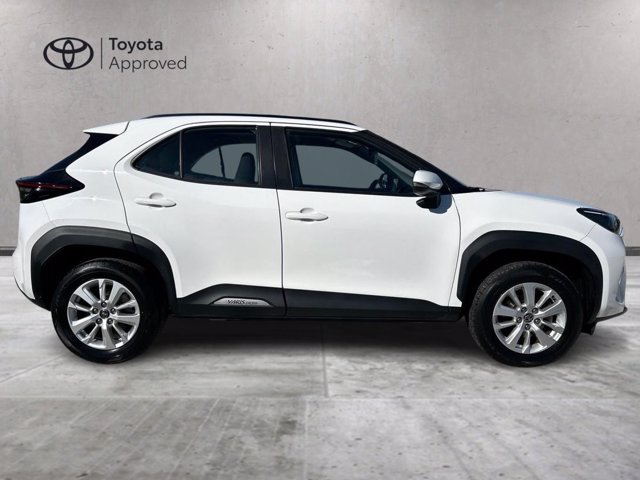 TOYOTA Yaris Cross 1.5 Hybrid 5p. E-CVT Active