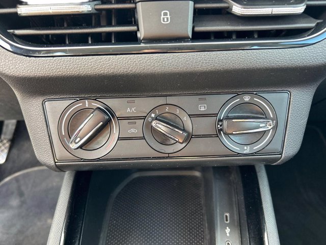 SKODA Kamiq 1.0 tsi ambition 110cv