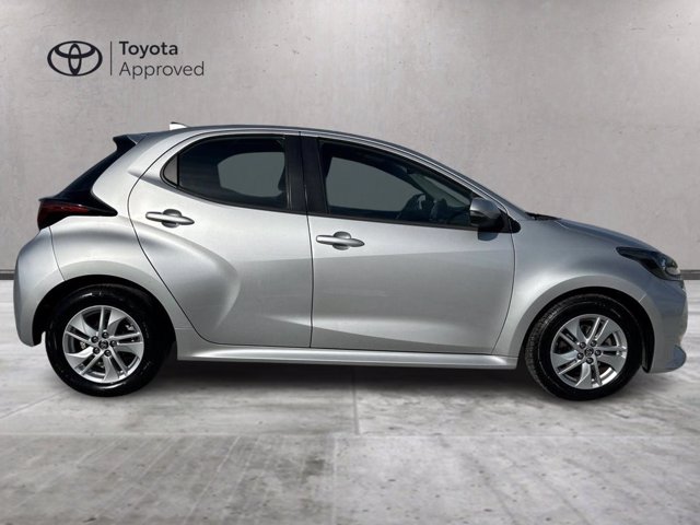 TOYOTA Yaris 1.0 5 porte Active