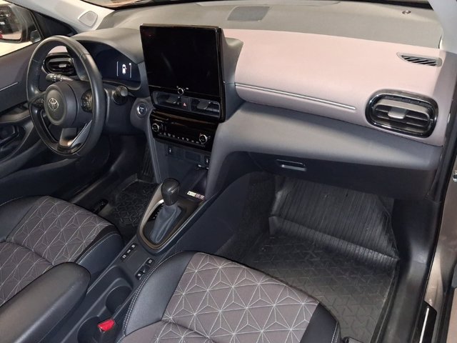 TOYOTA Yaris Cross 1.5 Hybrid 130 CV 5p. E-CVT Lounge