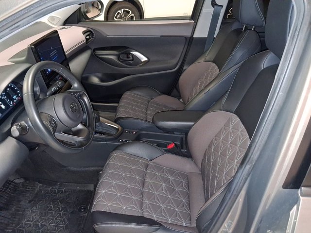 TOYOTA Yaris Cross 1.5 Hybrid 130 CV 5p. E-CVT Lounge