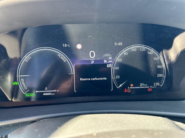 TOYOTA C-HR 1.8 HV Trend