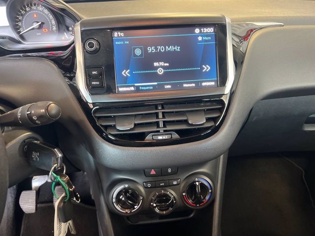 PEUGEOT 208 5p 1.2 puretech active s&s 82cv neopatentati