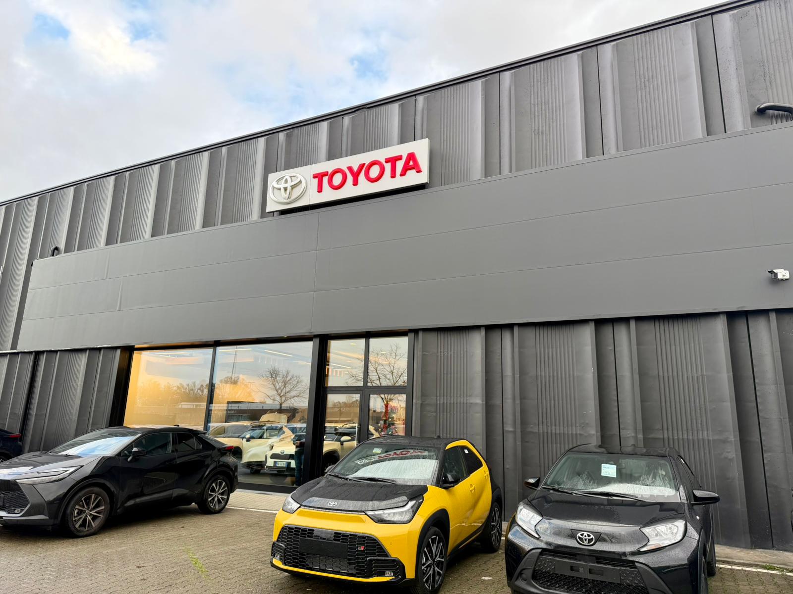 Sede Toyota Livorno V3