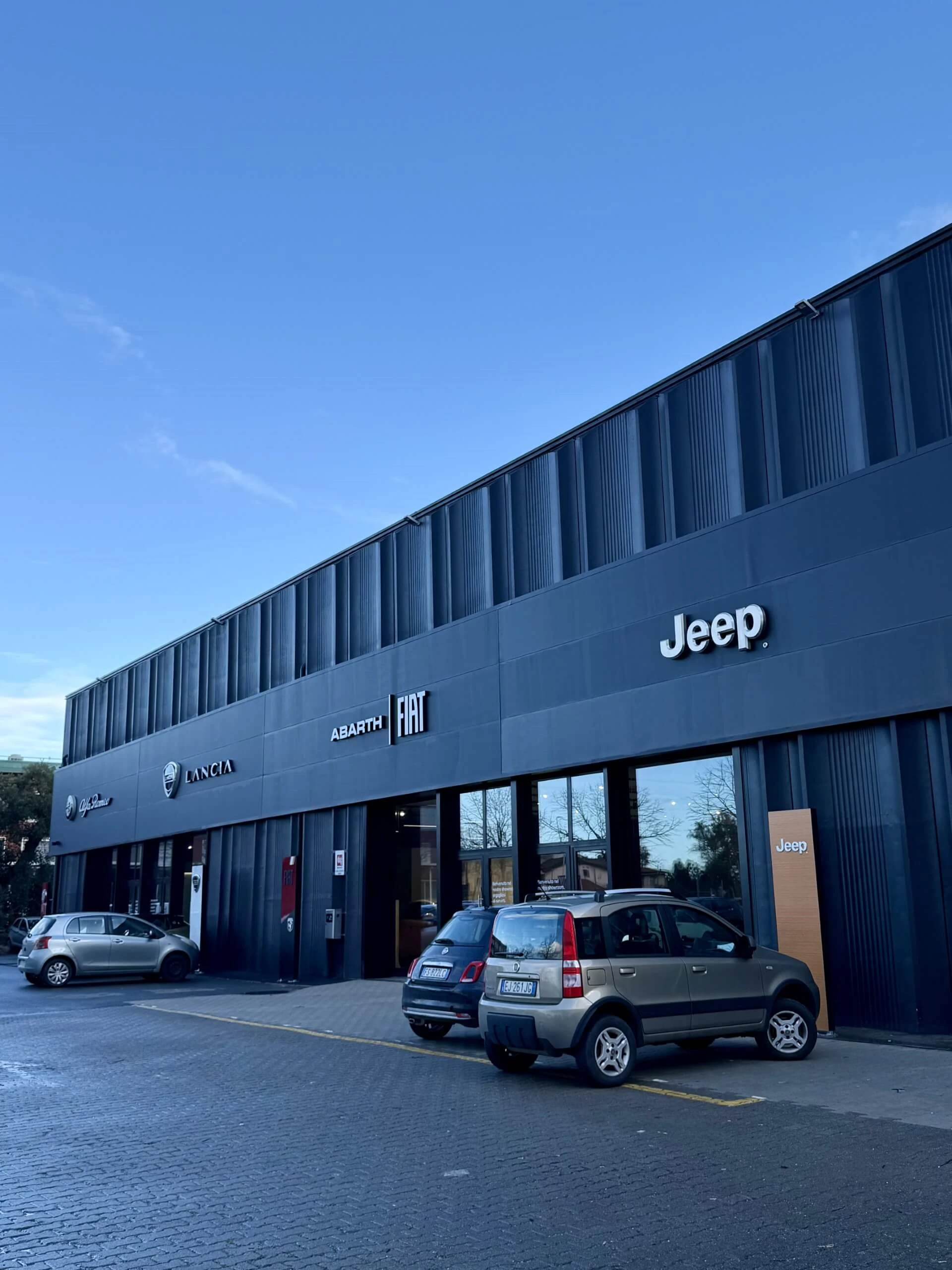 D19902d1 B6dd 4A3b B8c0 3E8e52a37ef5