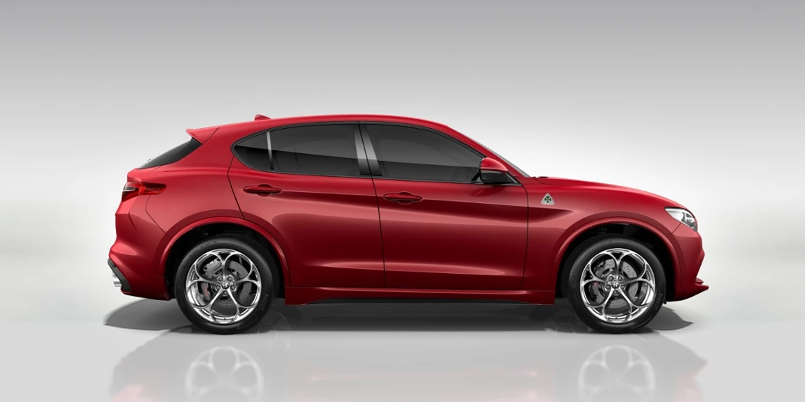 STELVIO QUADRIFOGLIO 02