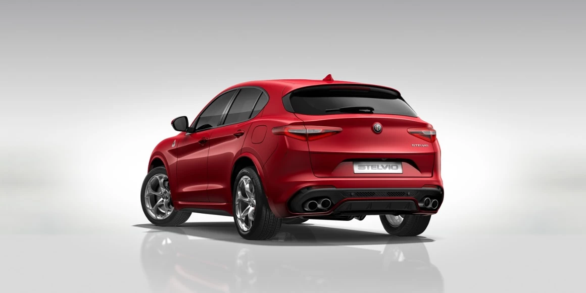 STELVIO QUADRIFOGLIO 03