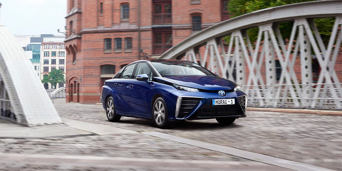 Gamma Toyota Mirai 01