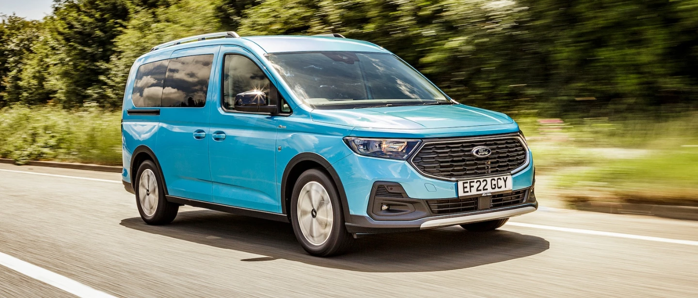 Ford Turneo Connect 1440X616