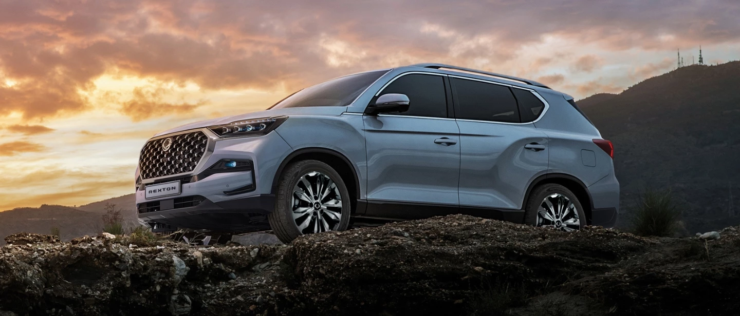 KMG Rexton 1440X616