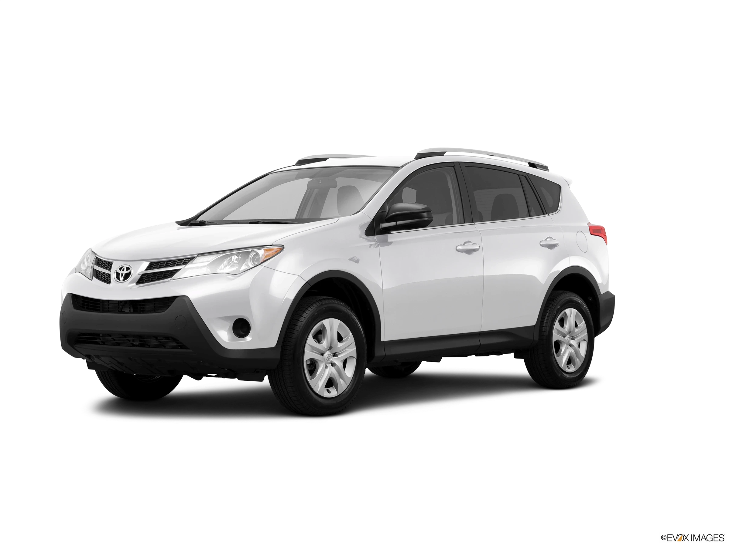 2013 Toyota RAV4 Front 8800 032 2400X1800 040