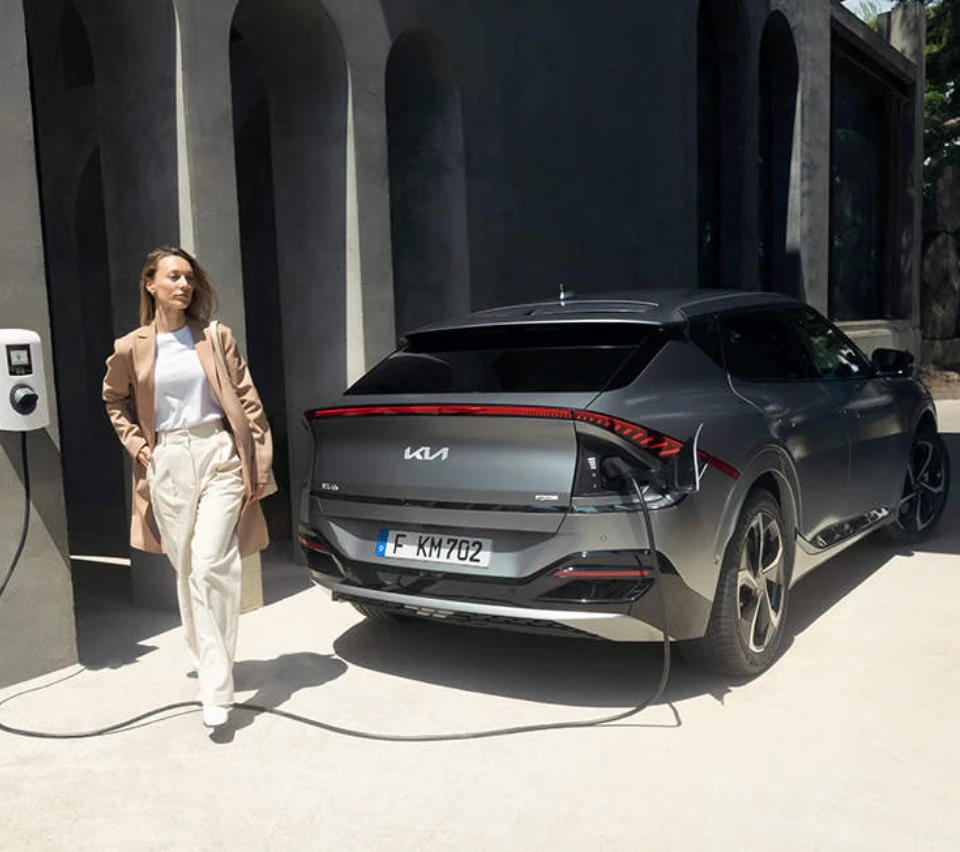 EV6